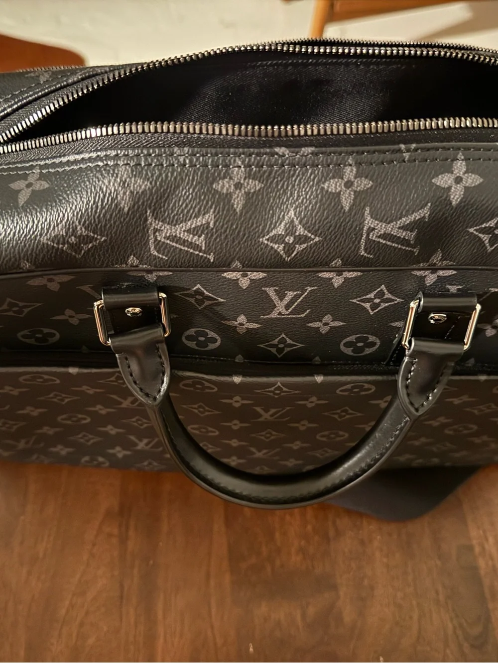 Louis Vuitton Weekender Bag M11512 - Like New